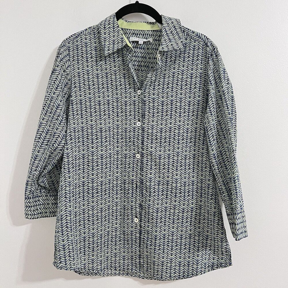 Foxcroft Wrinkle Free Green and Blue Line Button Up Top Size 6 Shaped Business